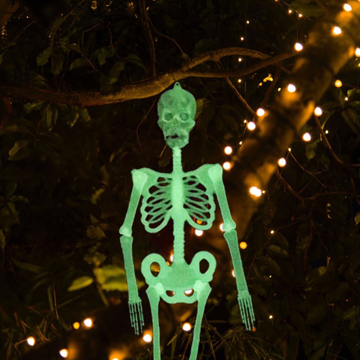 Decoración de esqueleto que brilla en la oscuridad para Halloween